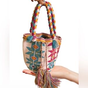 Indigenous Colombian Wayuu Mochila Bag 4 colors bohemian boho artesanal knitting